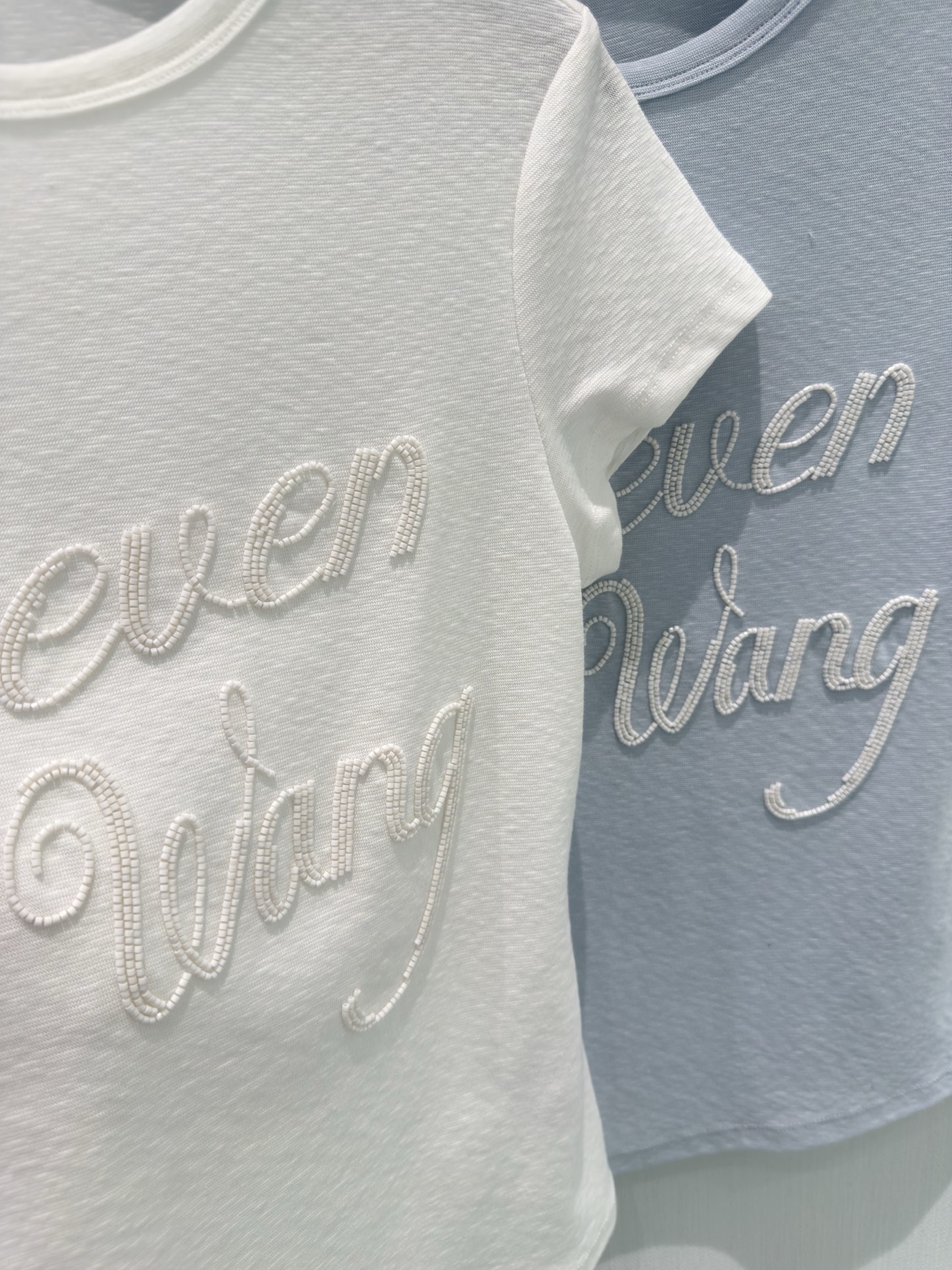 Women's short sleeves